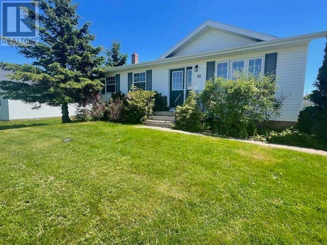 85 Andrew's Court Property Photo 29
