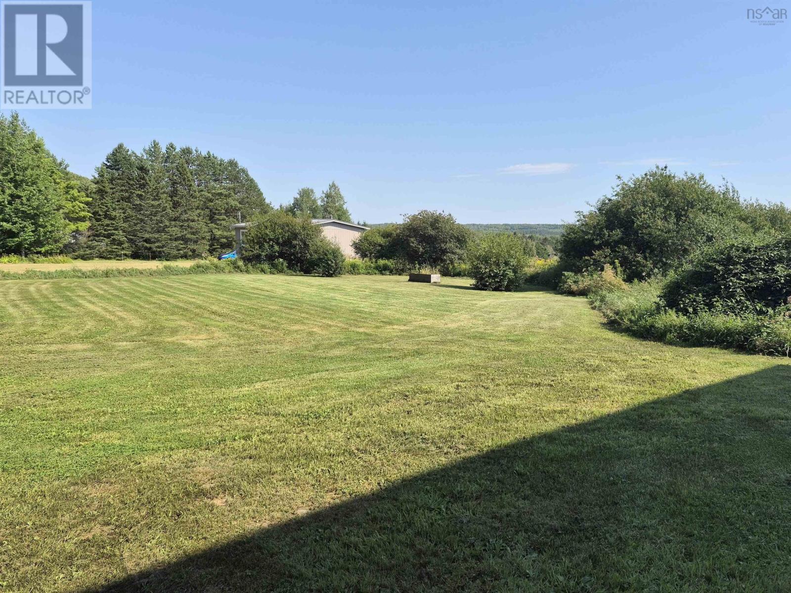 4486 242 Highway Property Photo 13