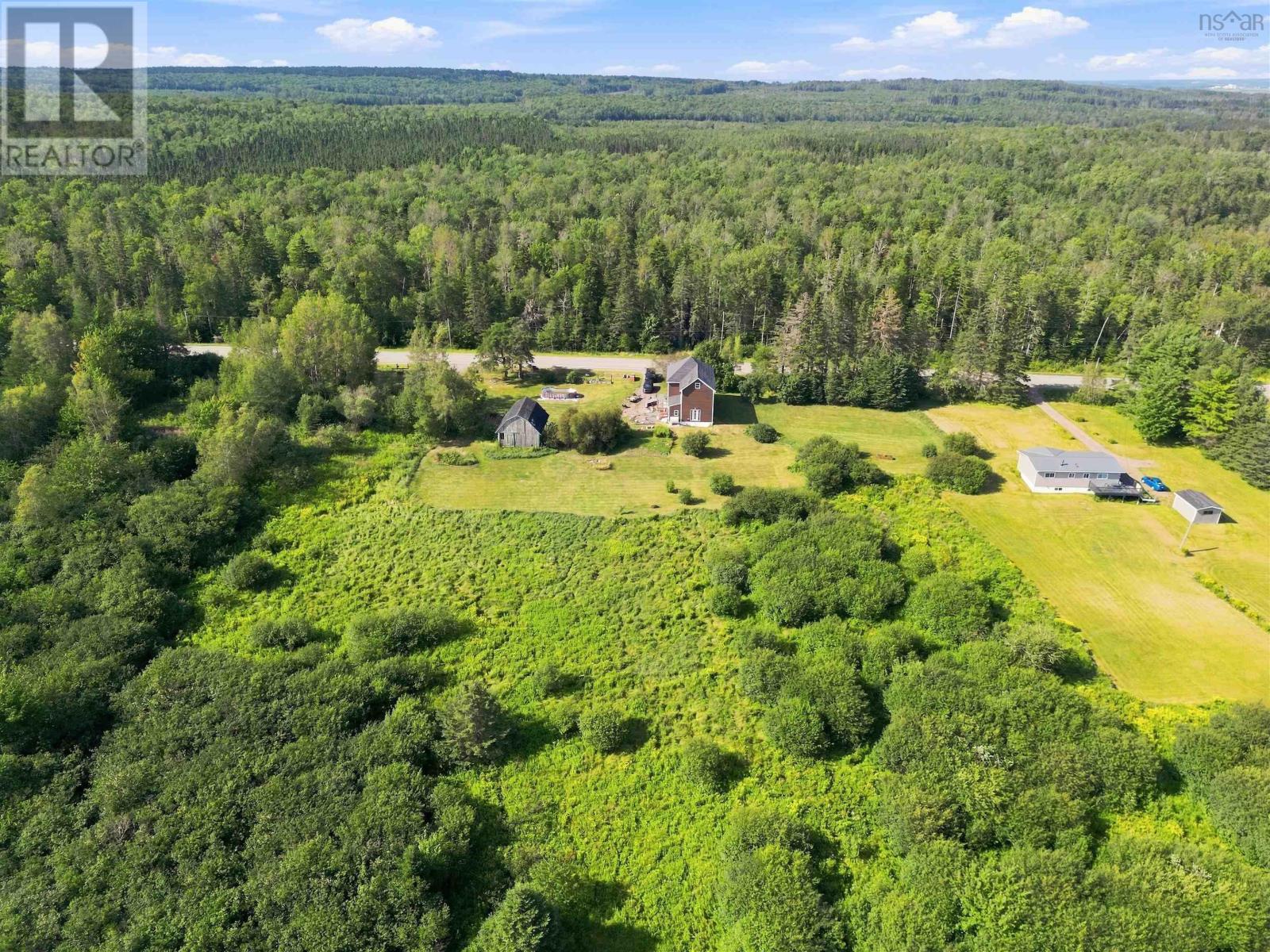 4486 242 Highway Property Photo 22