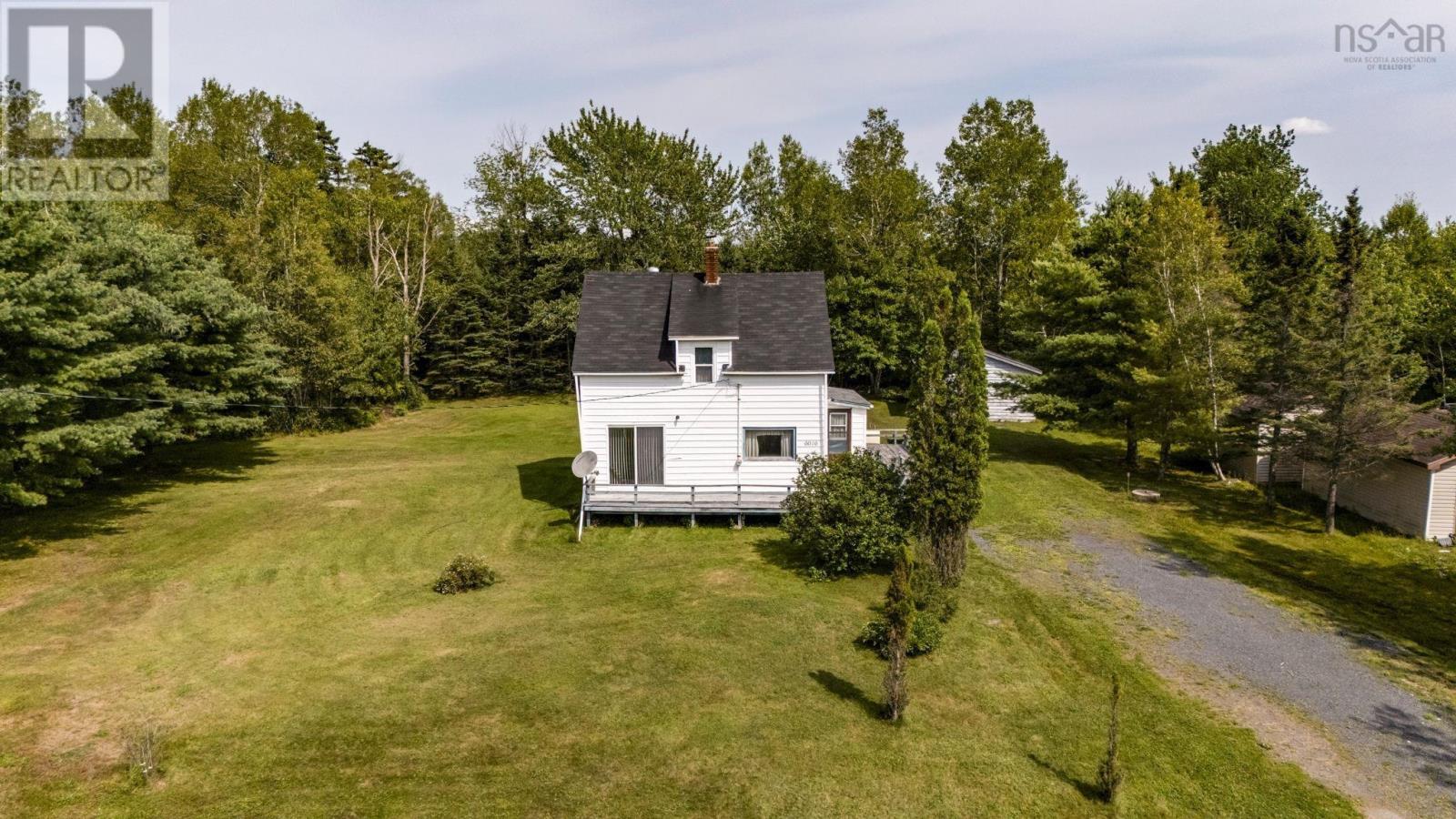 6016 Highway 354 Property Photo 1