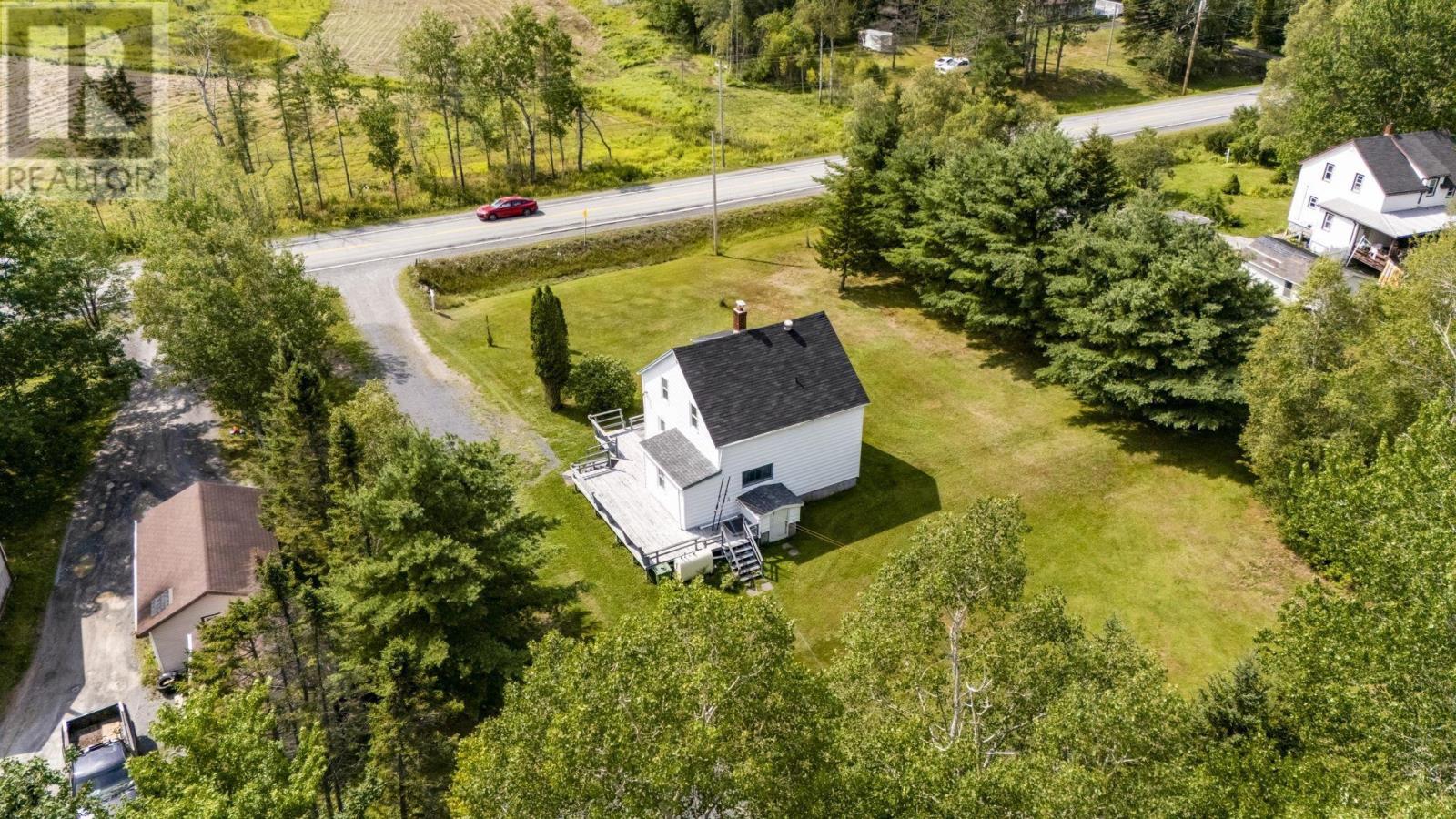 6016 Highway 354 Property Photo 3