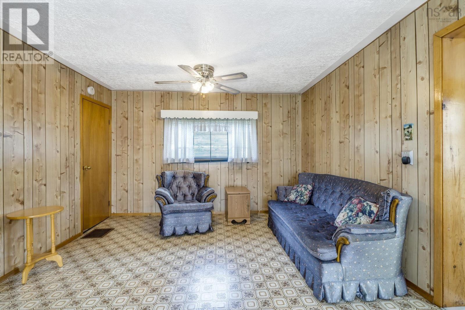 6016 Highway 354 Property Photo 8