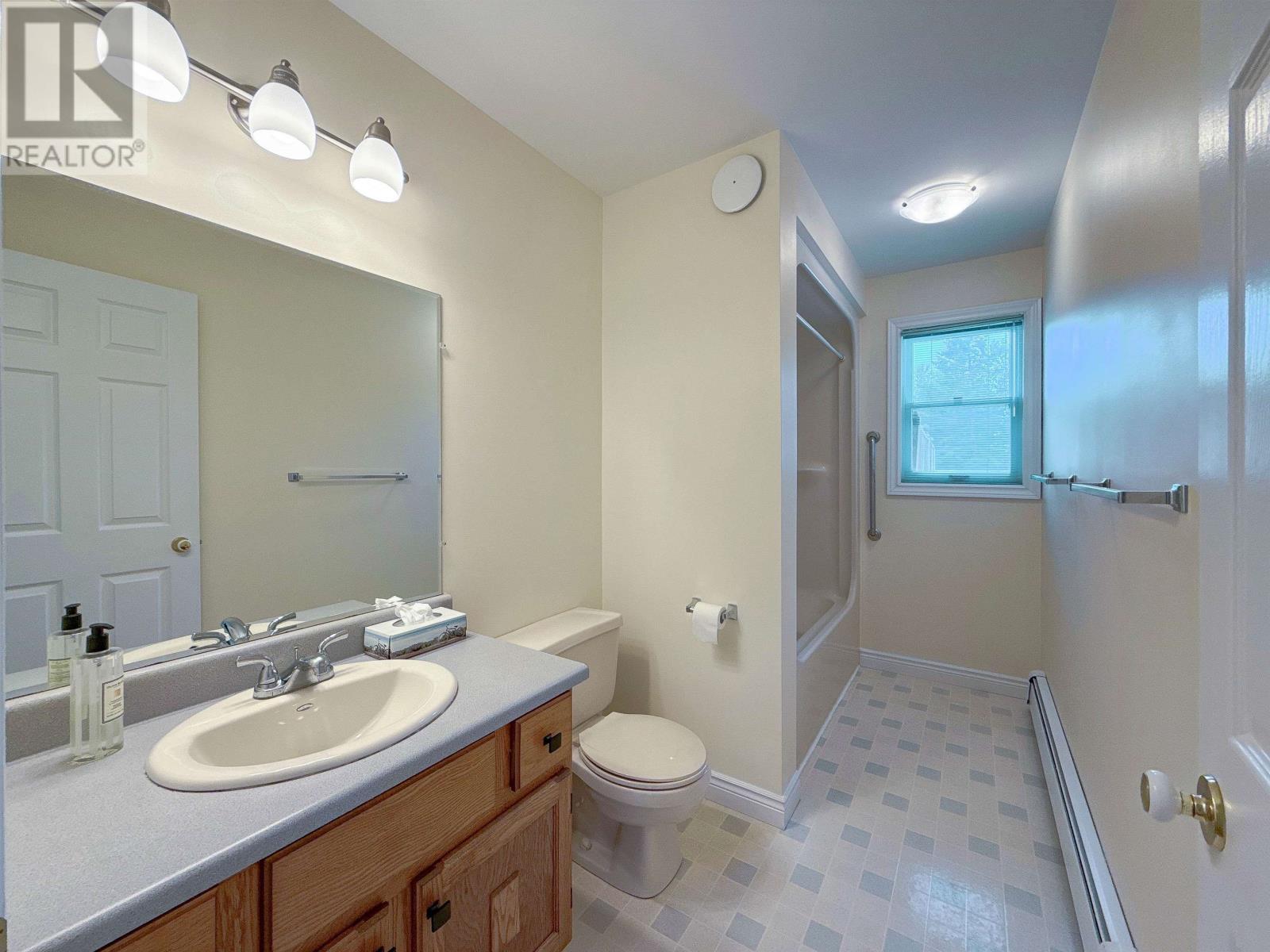 4 Abbey Drive Property Photo 19