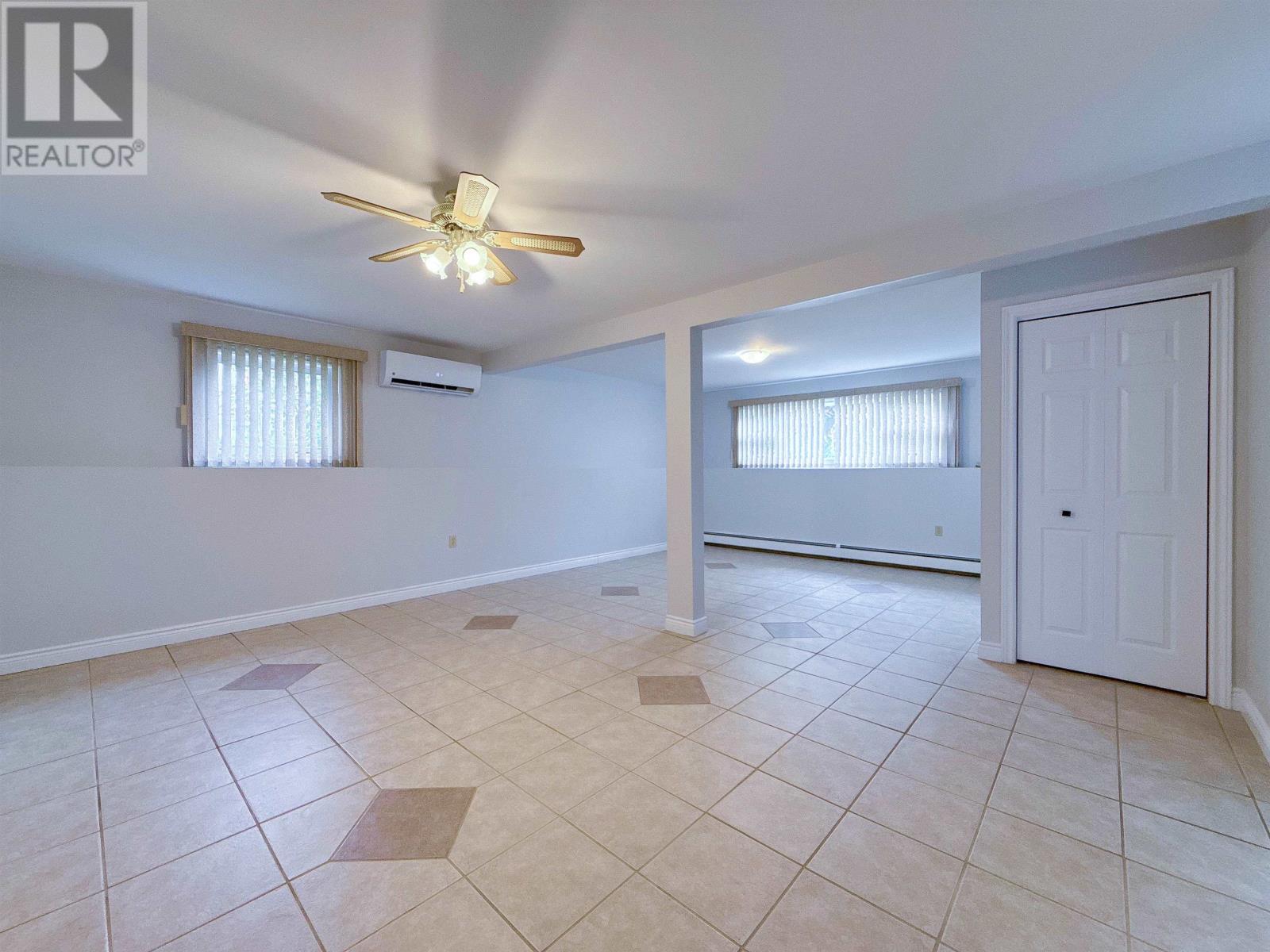 4 Abbey Drive Property Photo 22