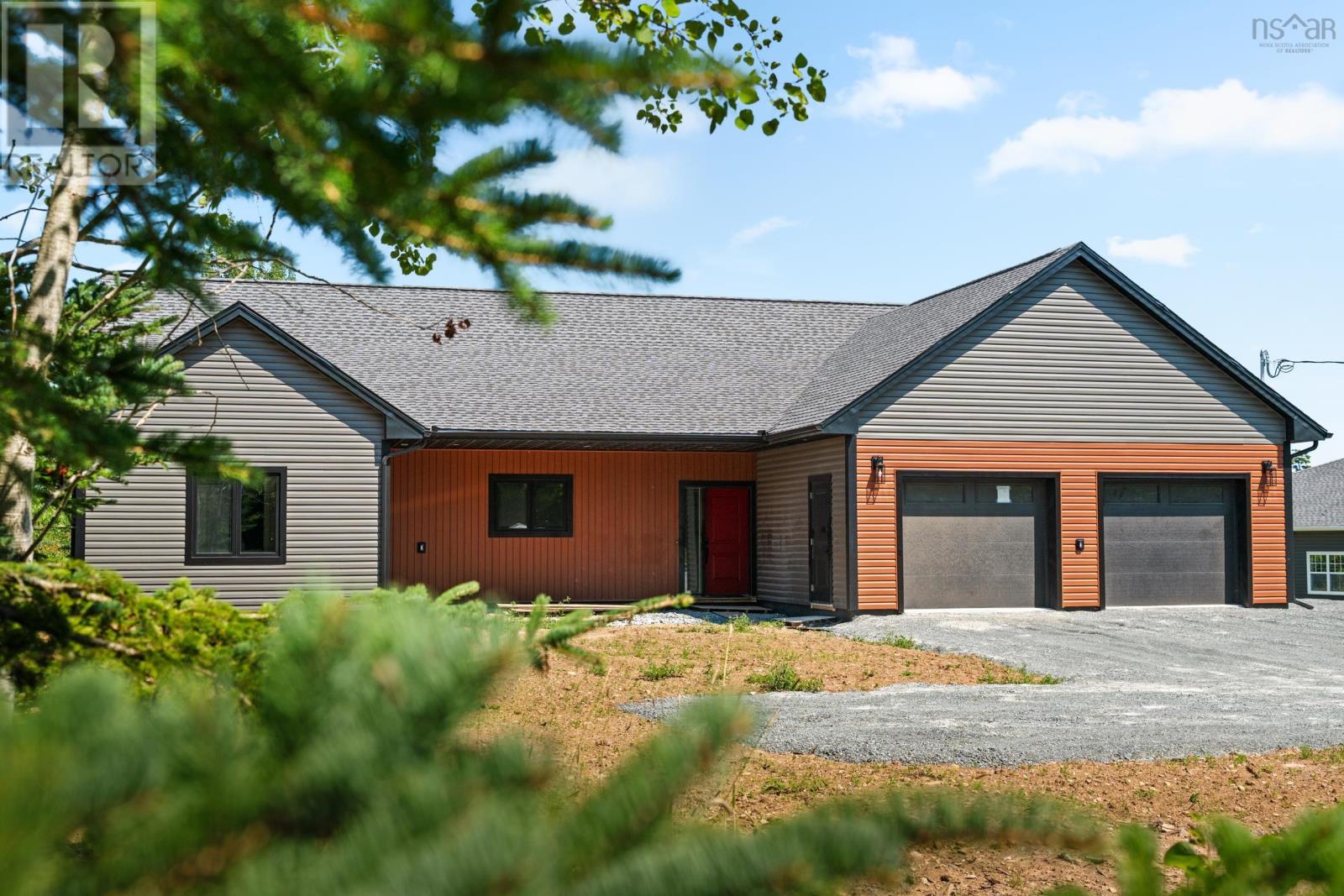 642 Bissett Road