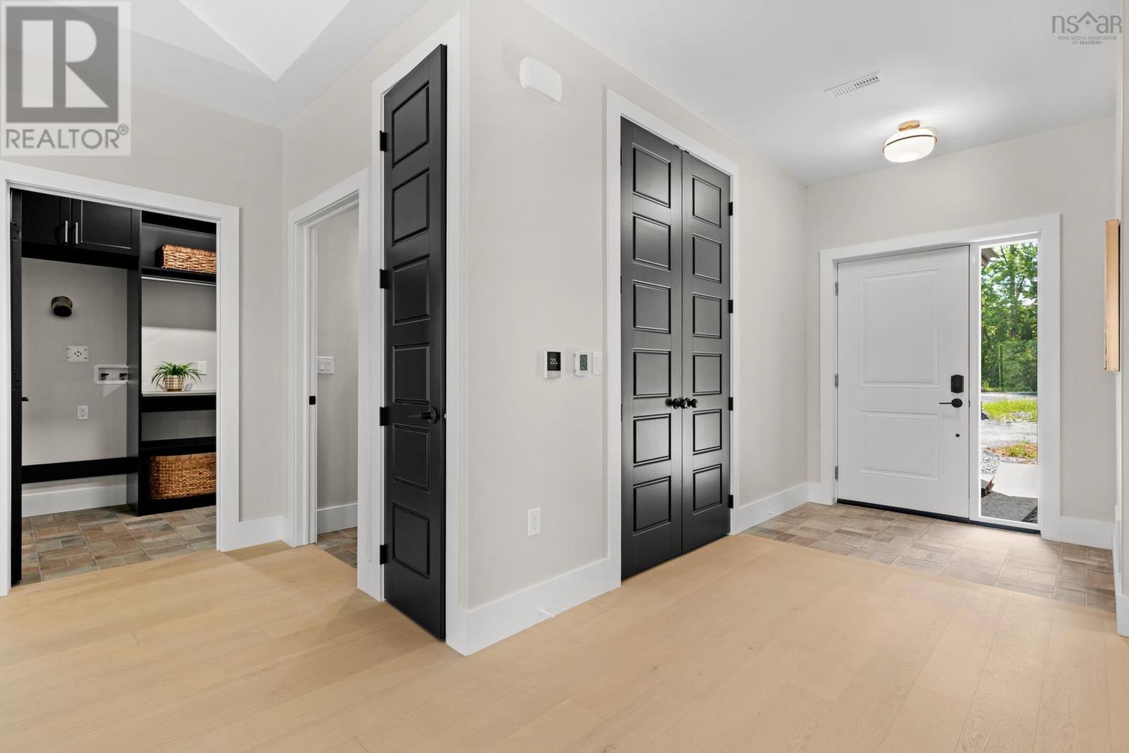 642 Bissett Road Property Photo 35