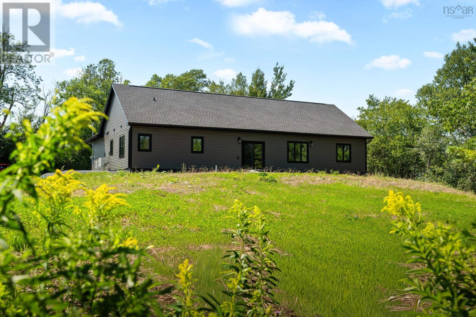 642 Bissett Road Property Photo 40