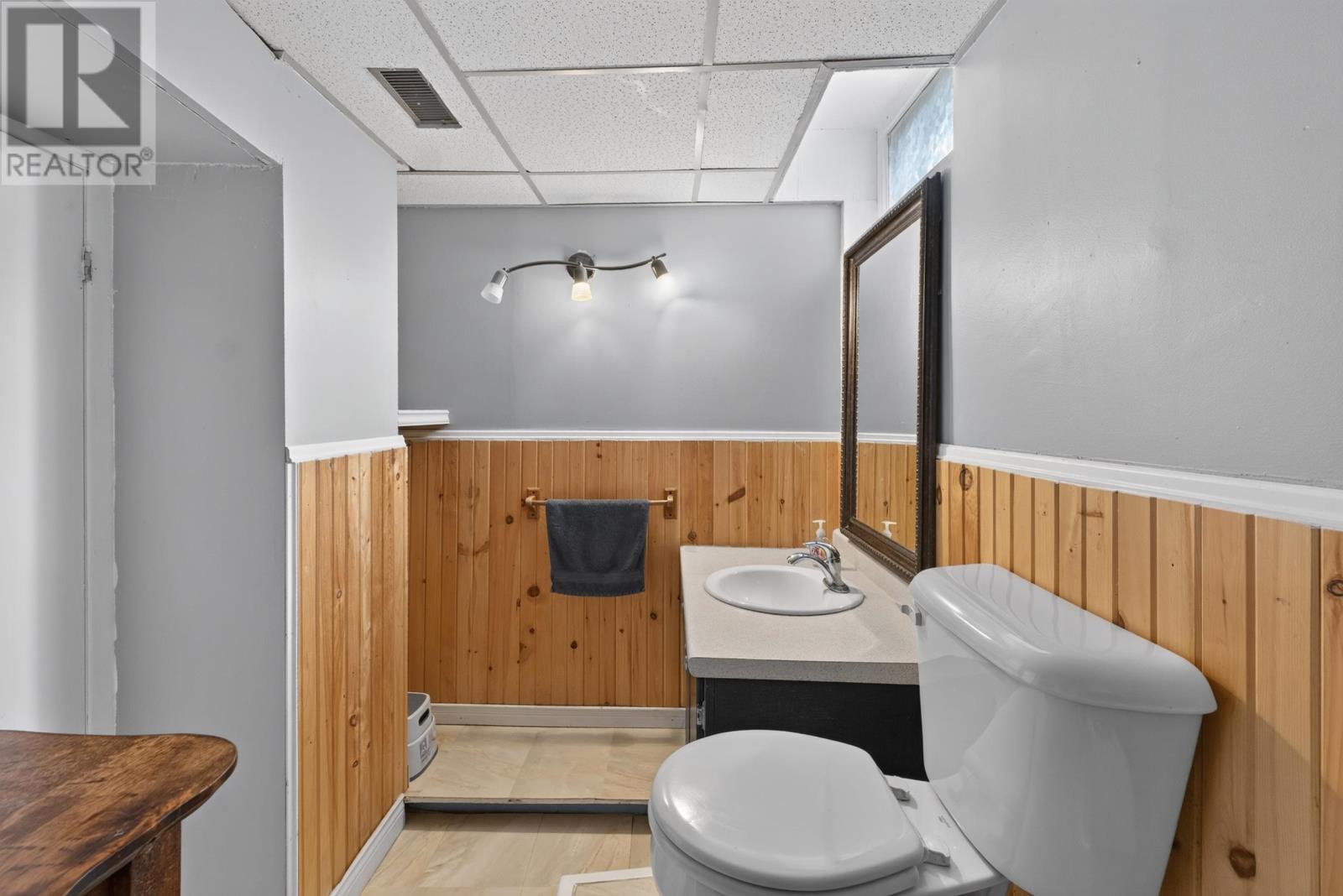 23 Lakeview Drive Property Photo 27