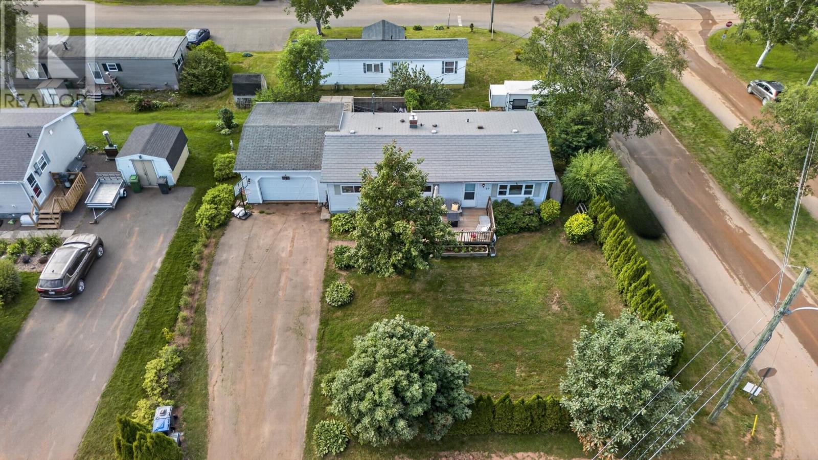 23 Lakeview Drive Property Photo 44