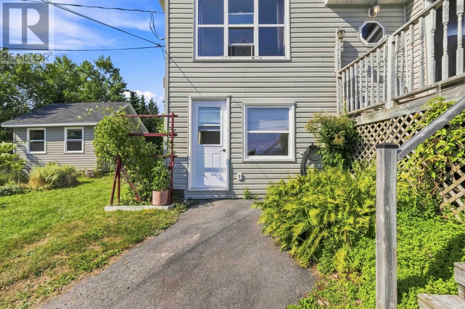2559 Lawrencetown Road Property Photo 6