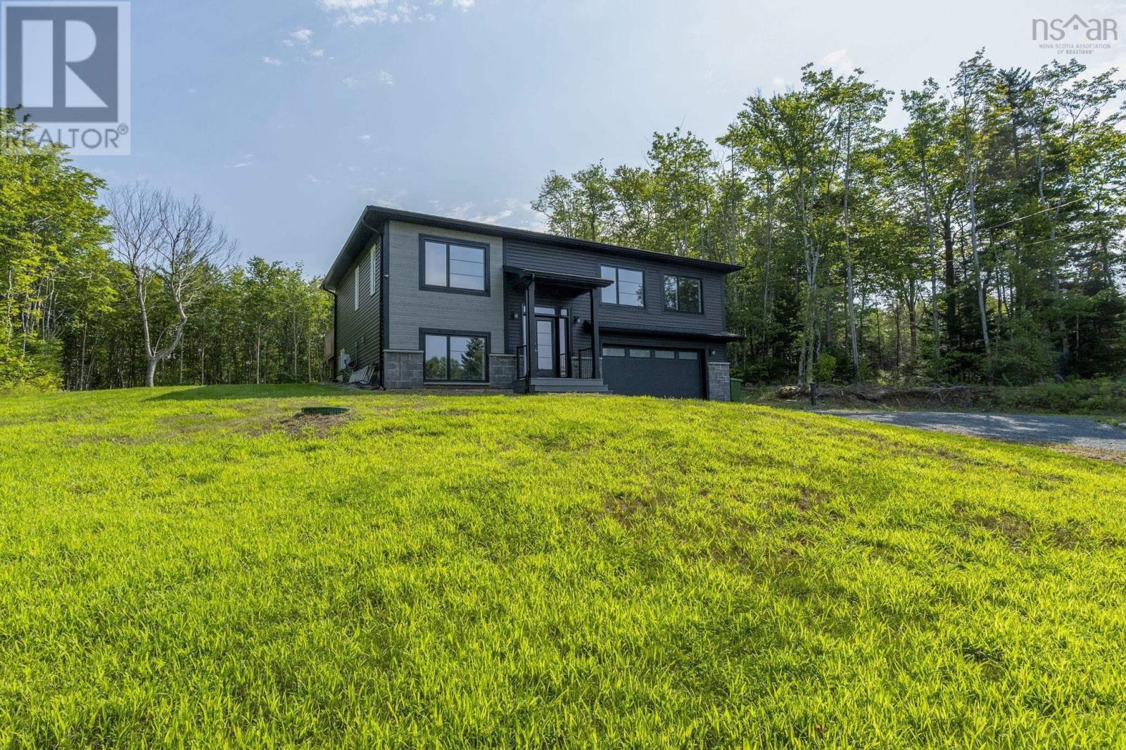 105 Coltsfoot Lane