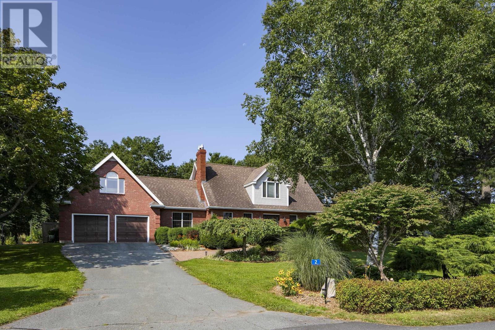 2 Shepherds Lane