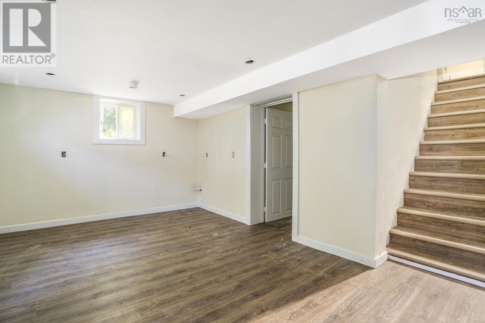 60 Thornhill Drive Property Photo 23