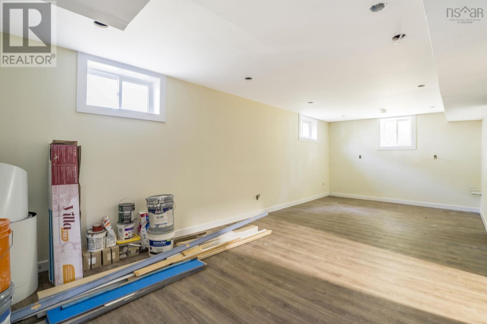 60 Thornhill Drive Property Photo 24