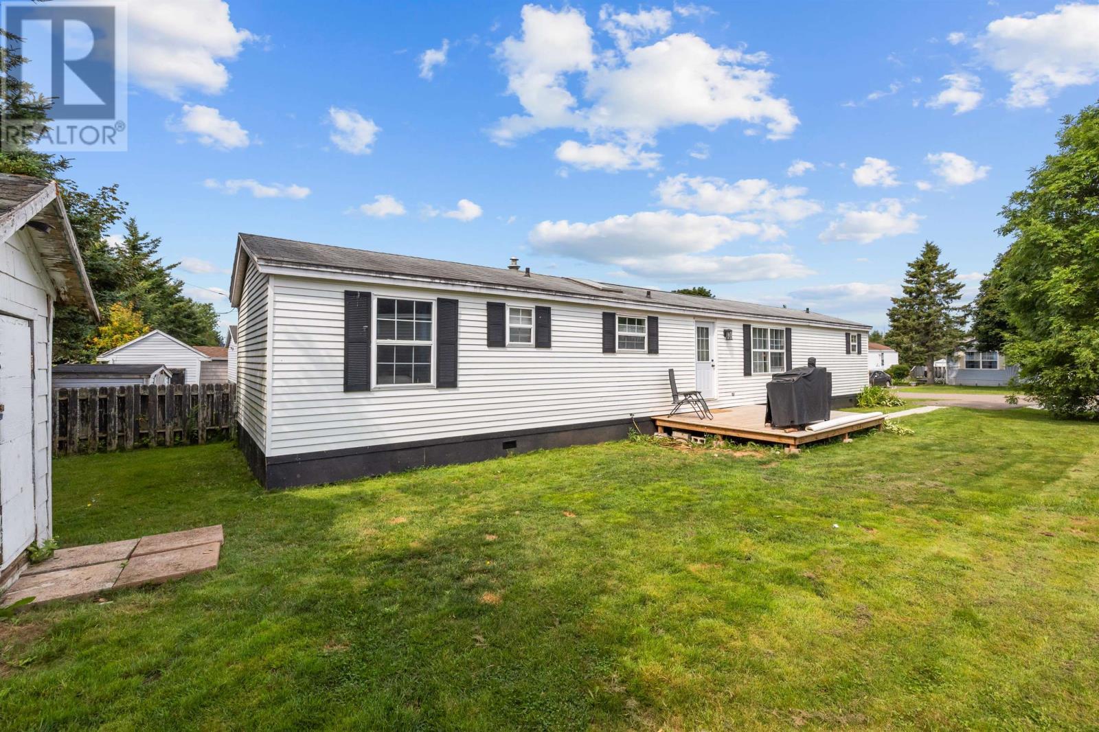 31 Amber Avenue Property Photo 1