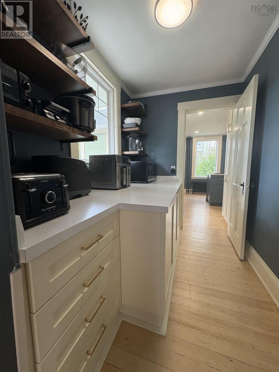 58 William Street Property Photo 4
