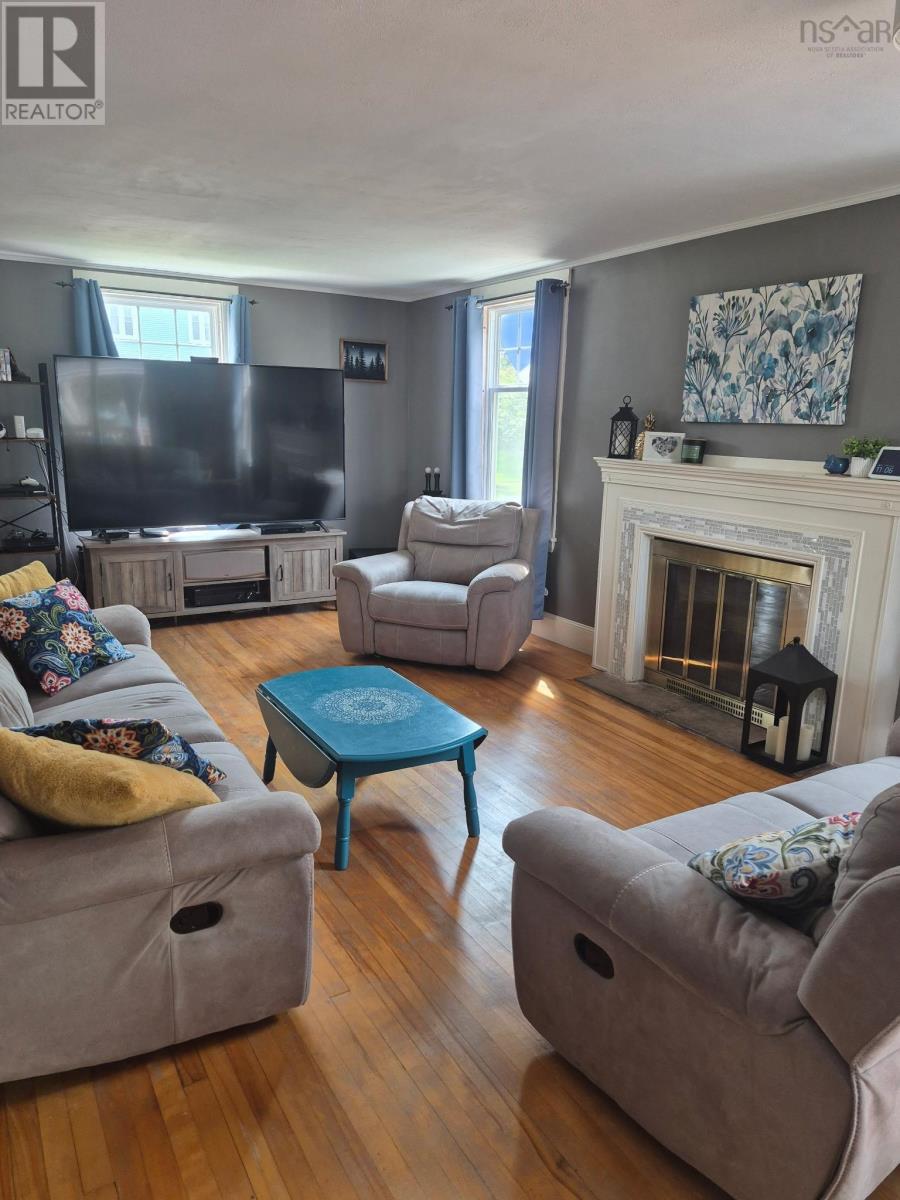 58 William Street Property Photo 5