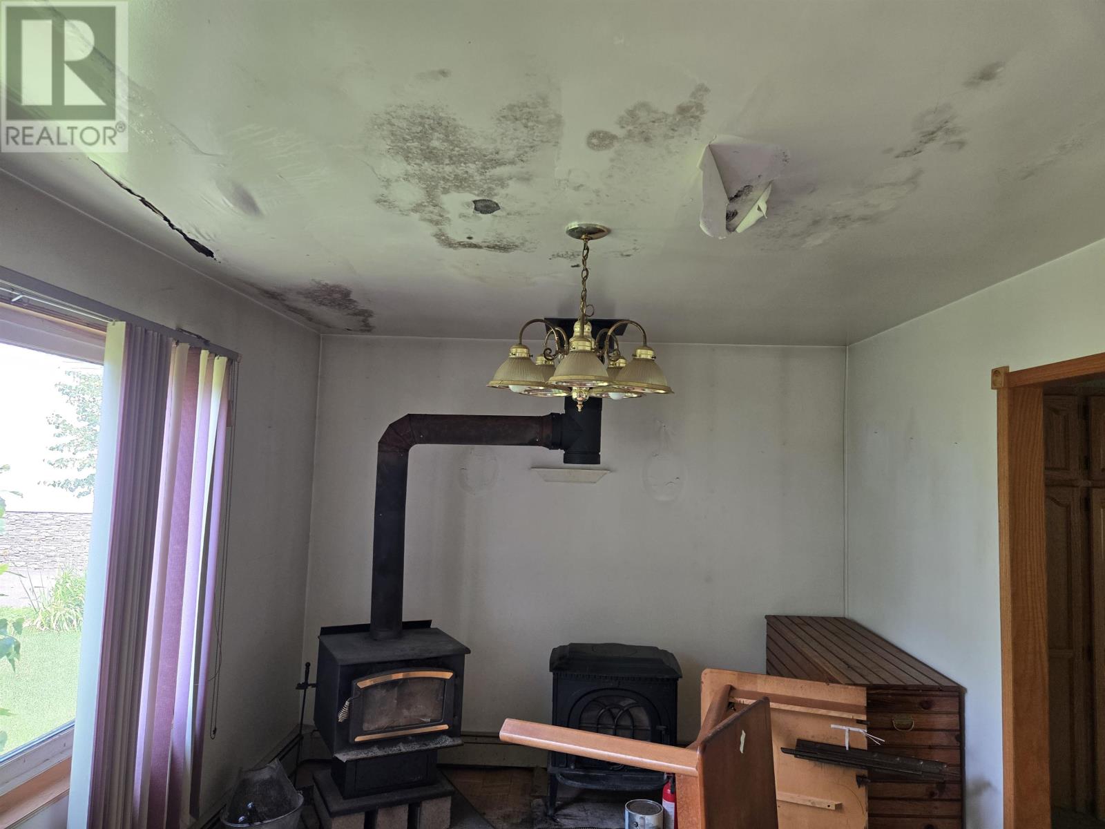 60 Dufferin Street Property Photo 20