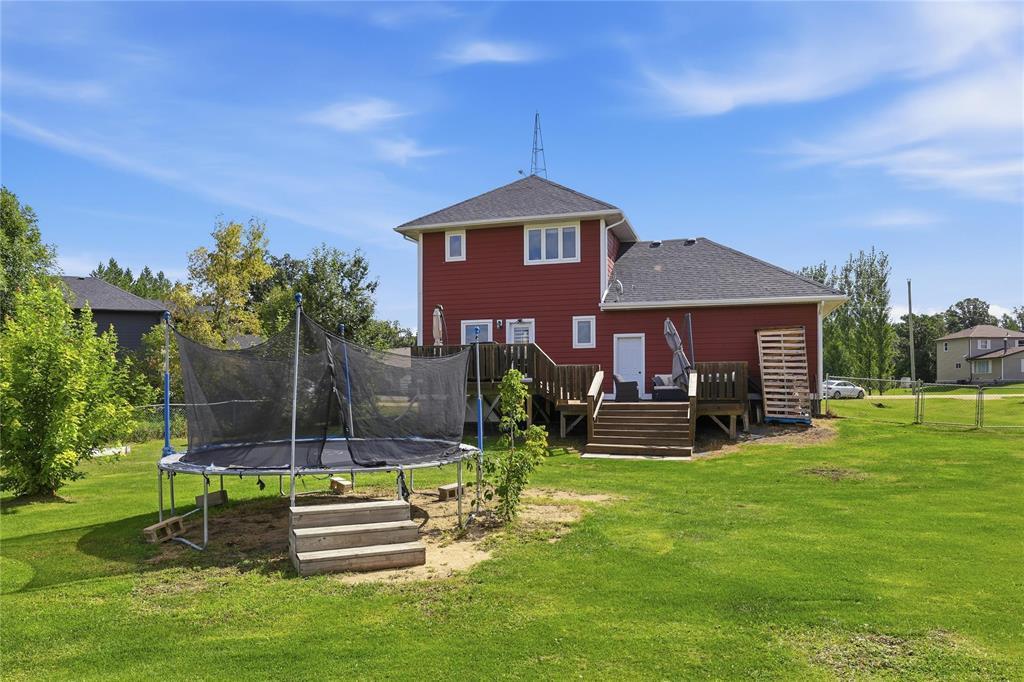 20 Oak Lane Property Photo 41