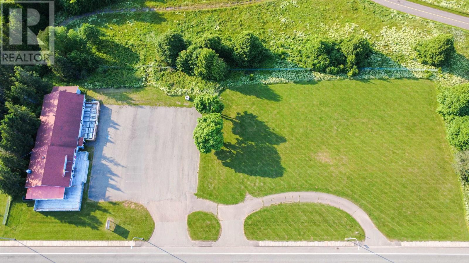 8812 Cavendish Road Photo de la propriété 1