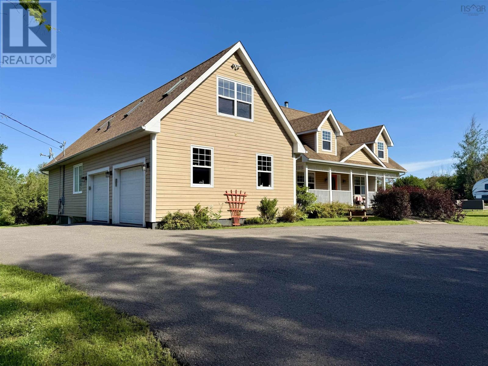 223 Highway 366 Property Photo 1