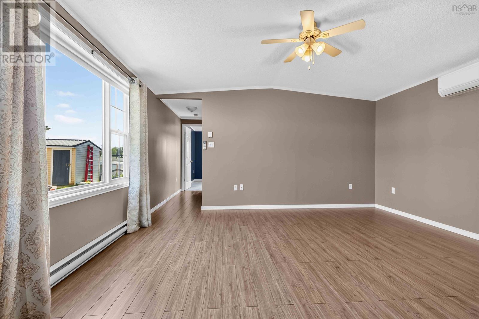 109 Sherbrooke Avenue Property Photo 21