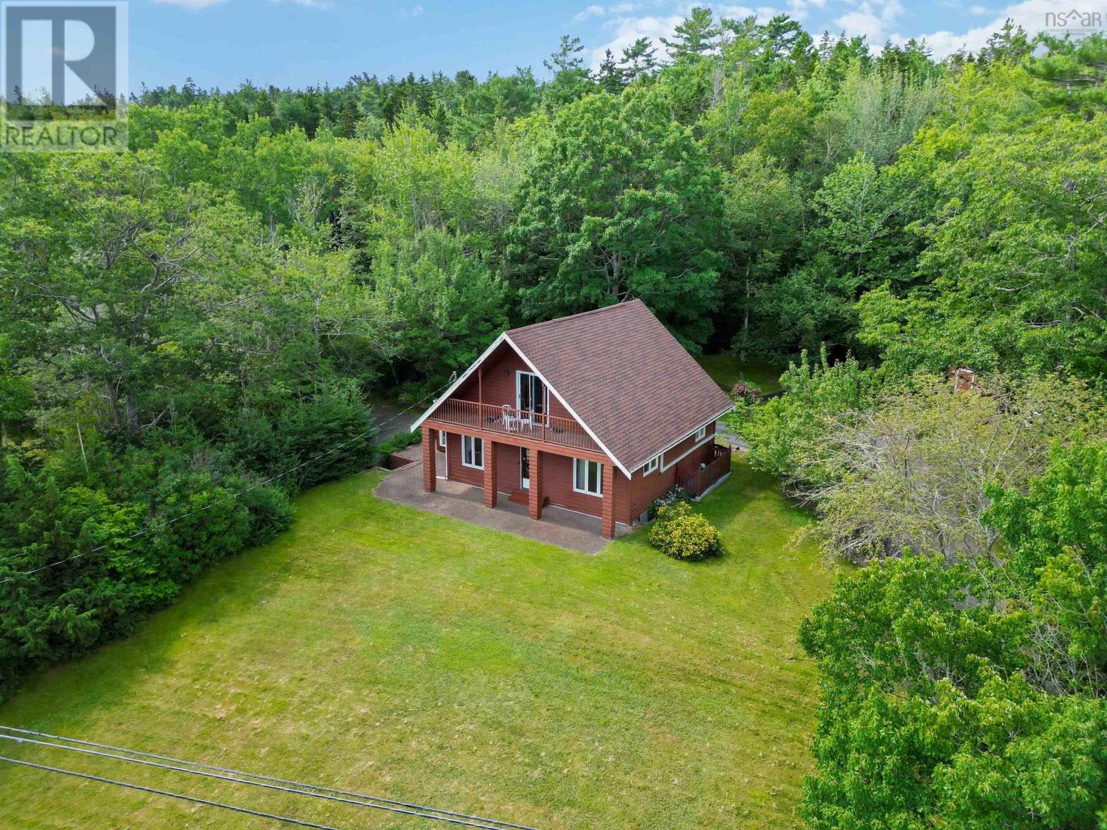 1558 Highway 329 Property Photo 2