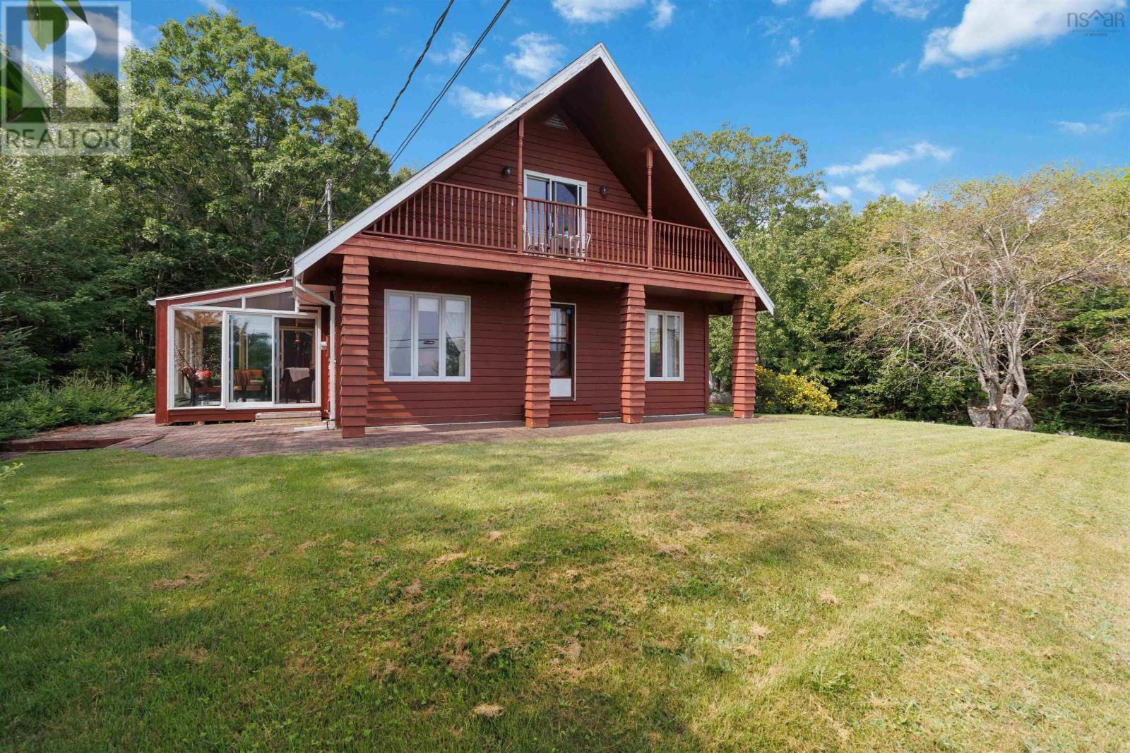 1558 Highway 329 Property Photo 6