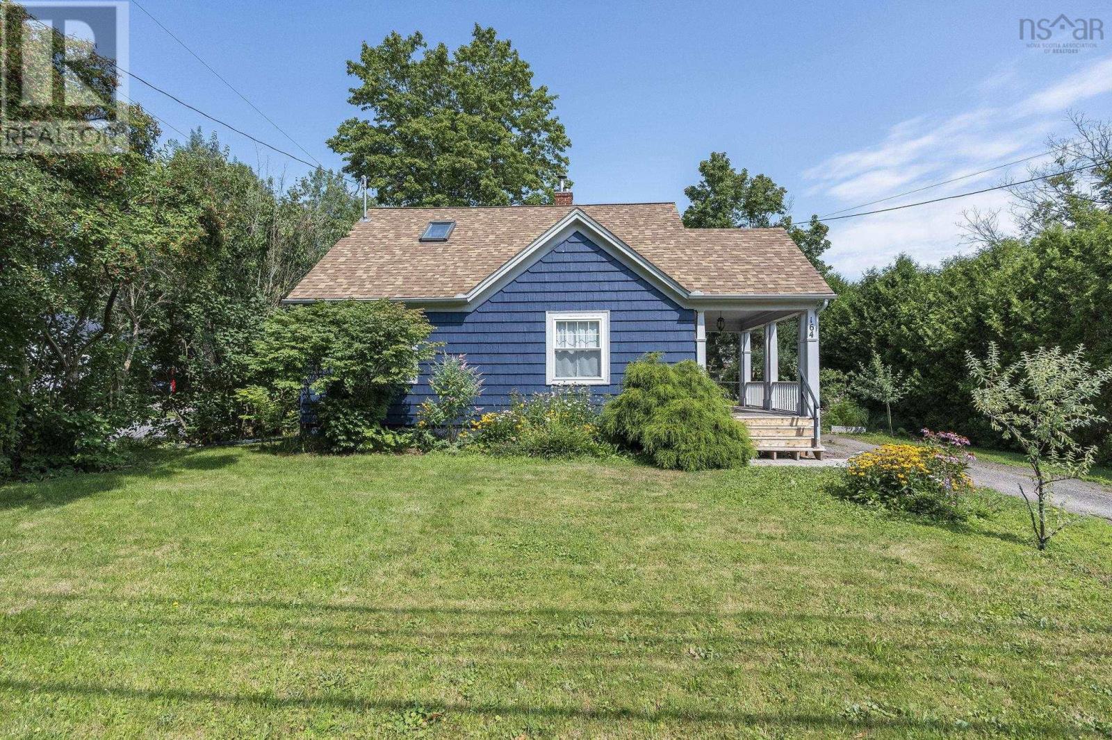 164 Cottage Street Property Photo 1