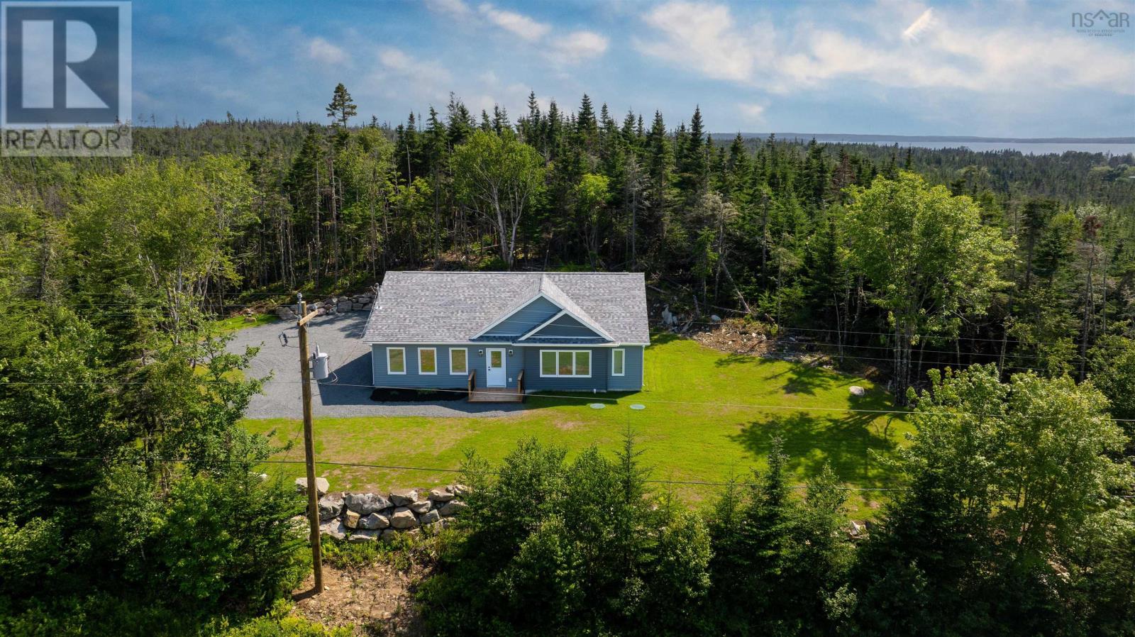 10546 Highway 7 Highway Property Photo 2