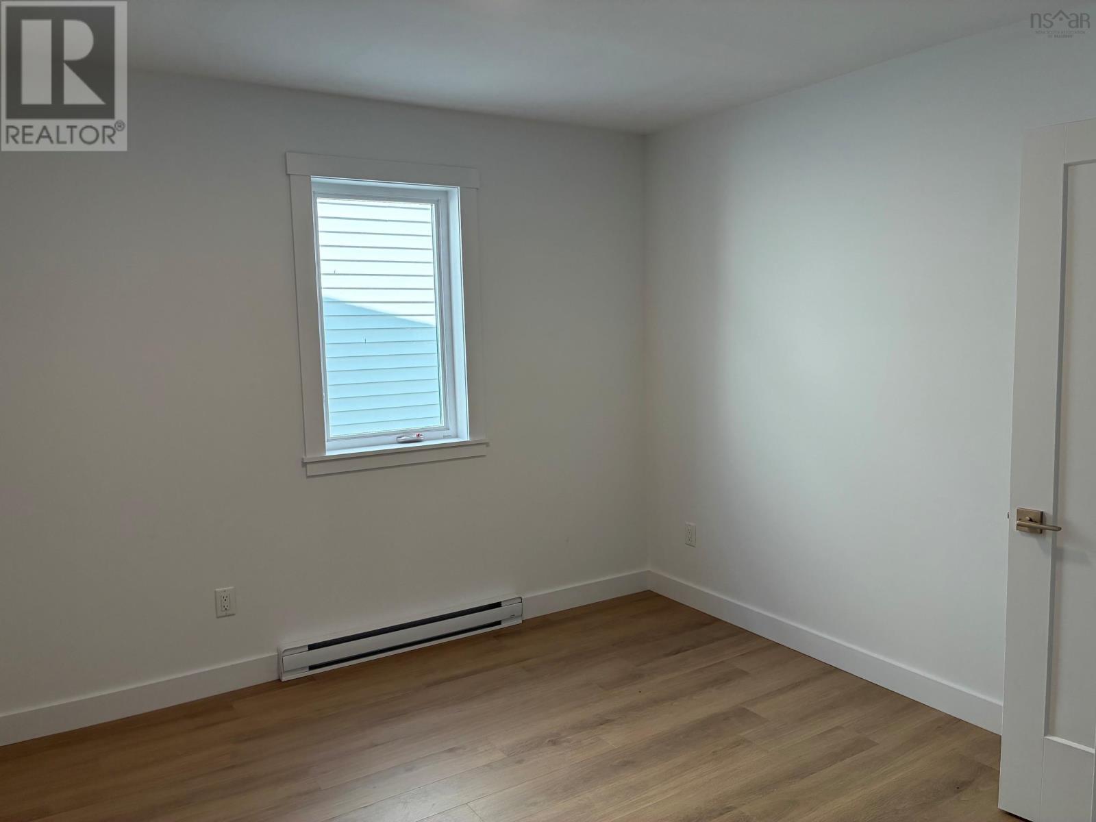 34 Berm Street Property Photo 3