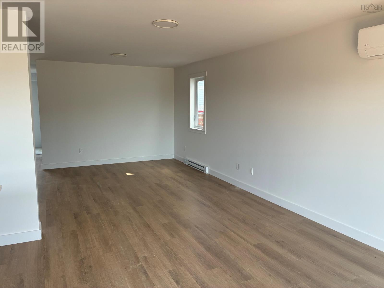 34 Berm Street Property Photo 20