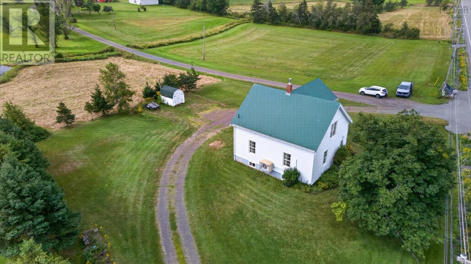 4302 Highway 6 Property Photo 3