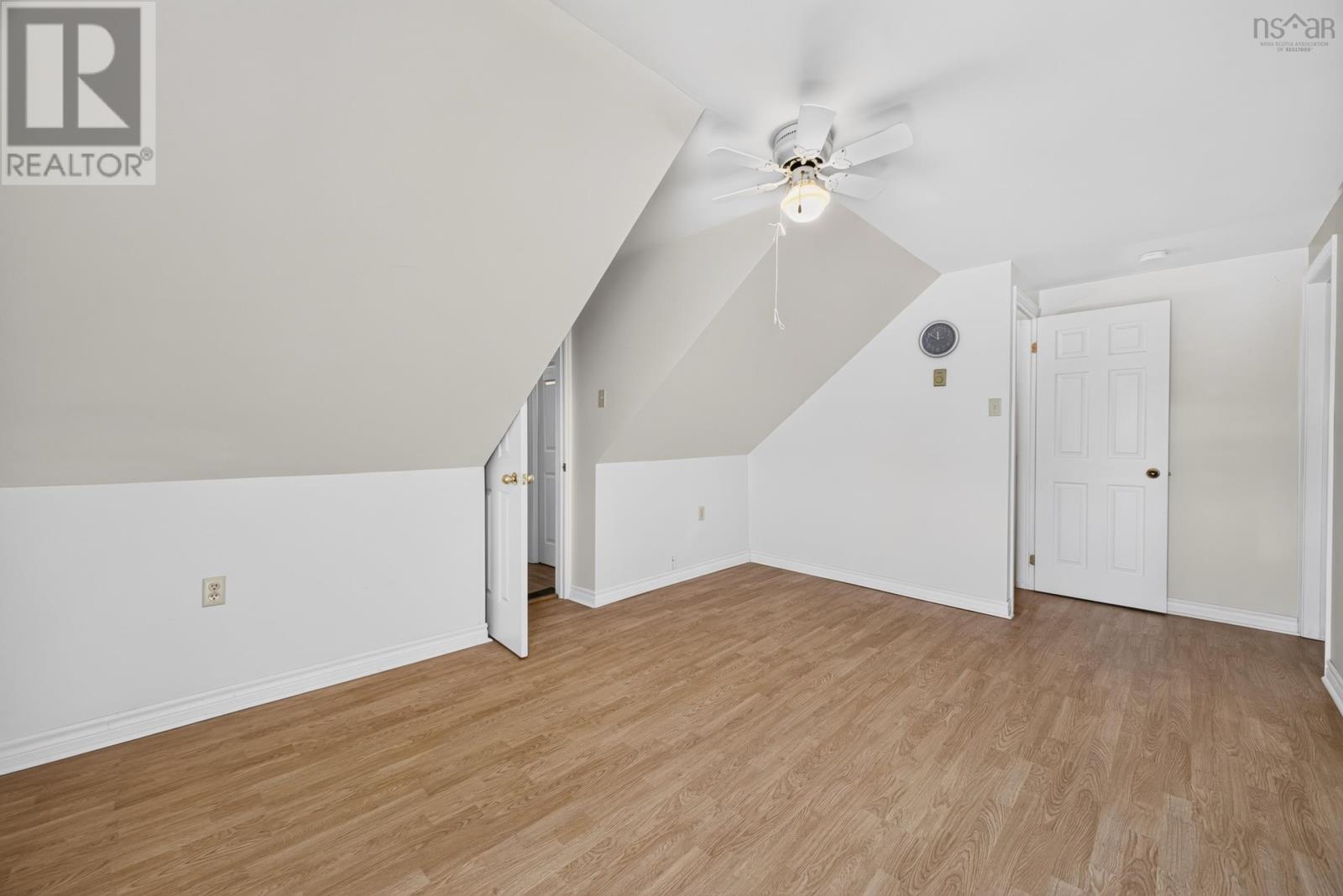 4302 Highway 6 Property Photo 33