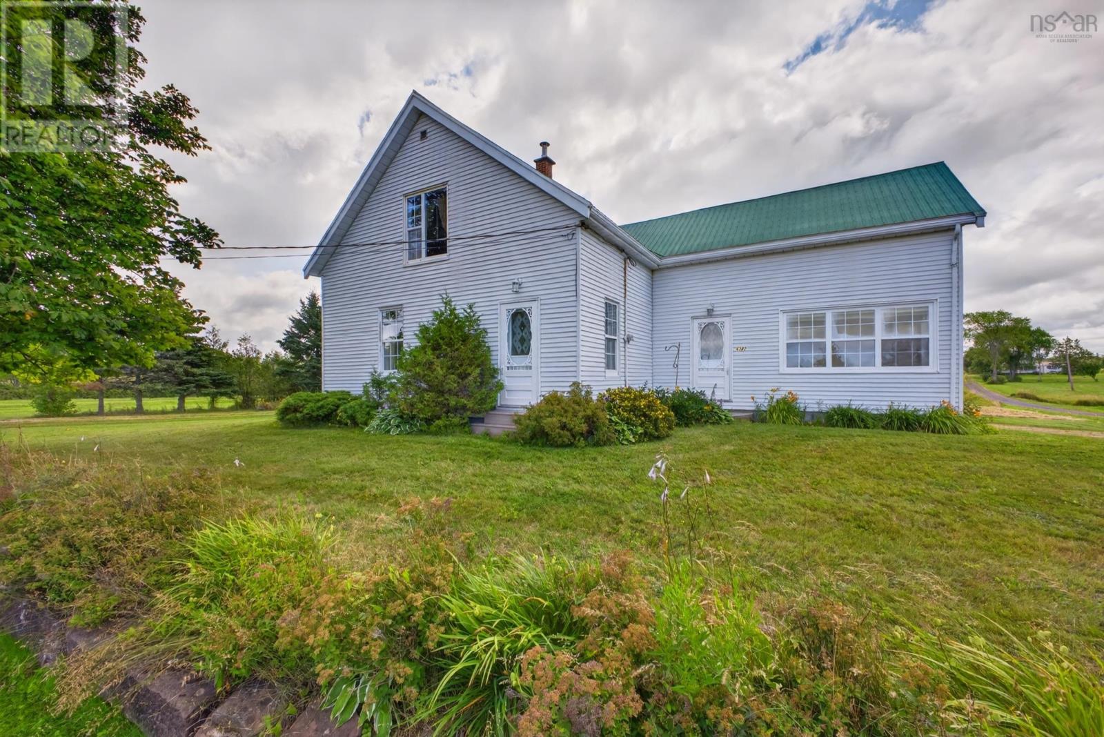 4302 Highway 6 Property Photo 45