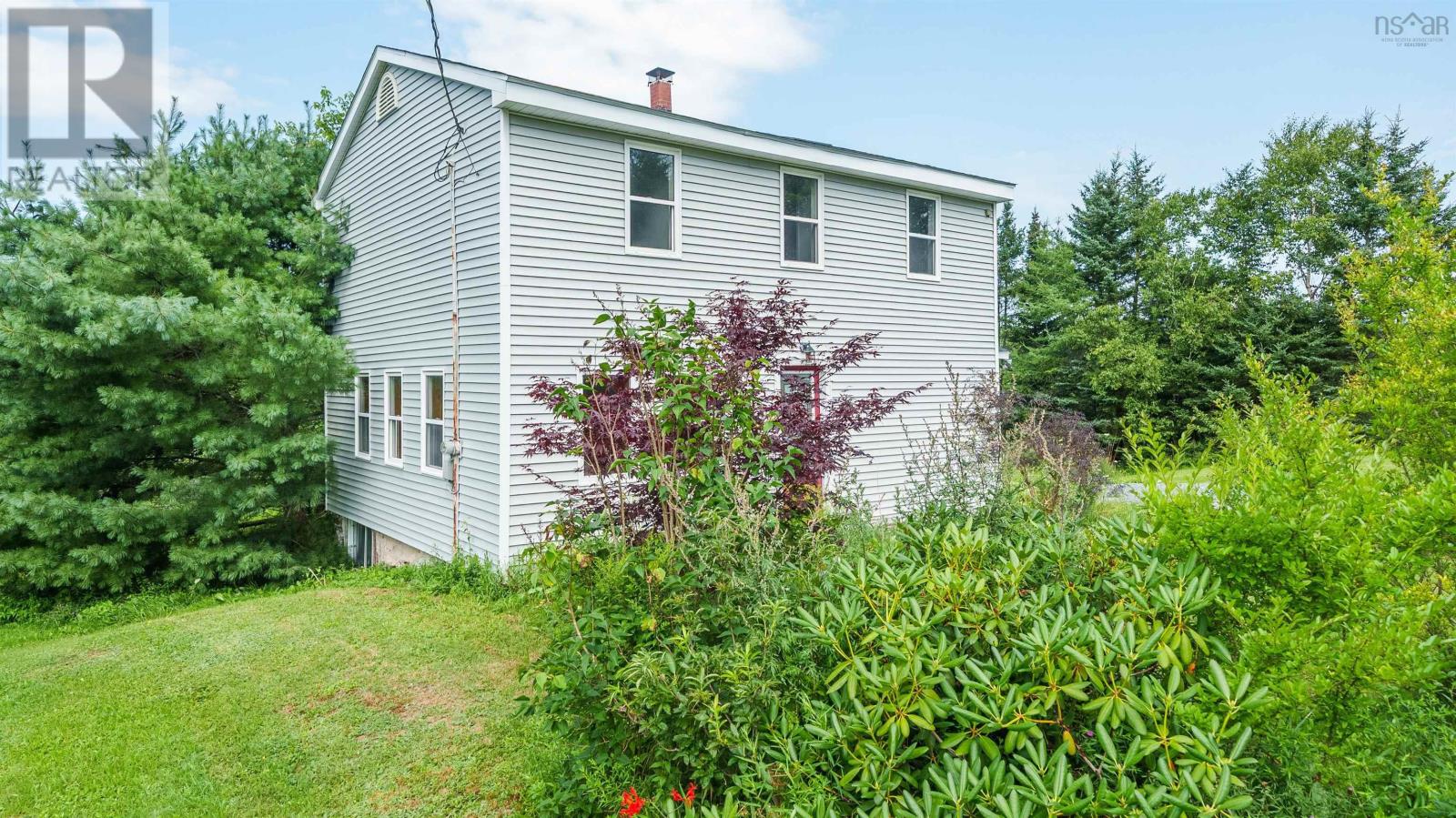 249 Pine Hill Drive Property Photo 2
