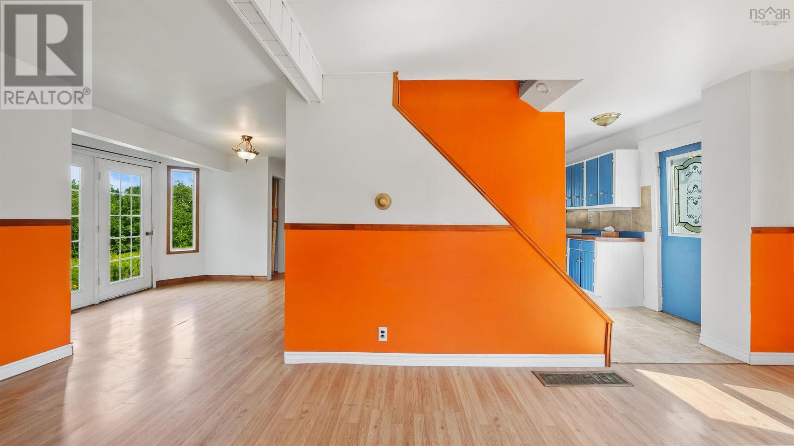 249 Pine Hill Drive Property Photo 12