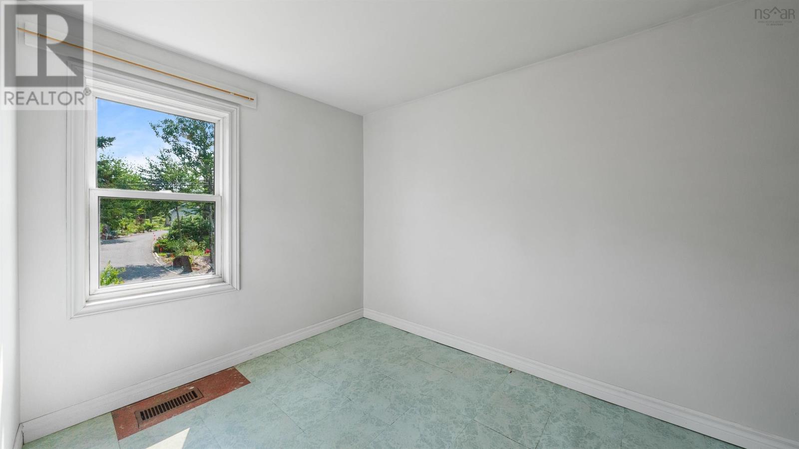249 Pine Hill Drive Property Photo 25
