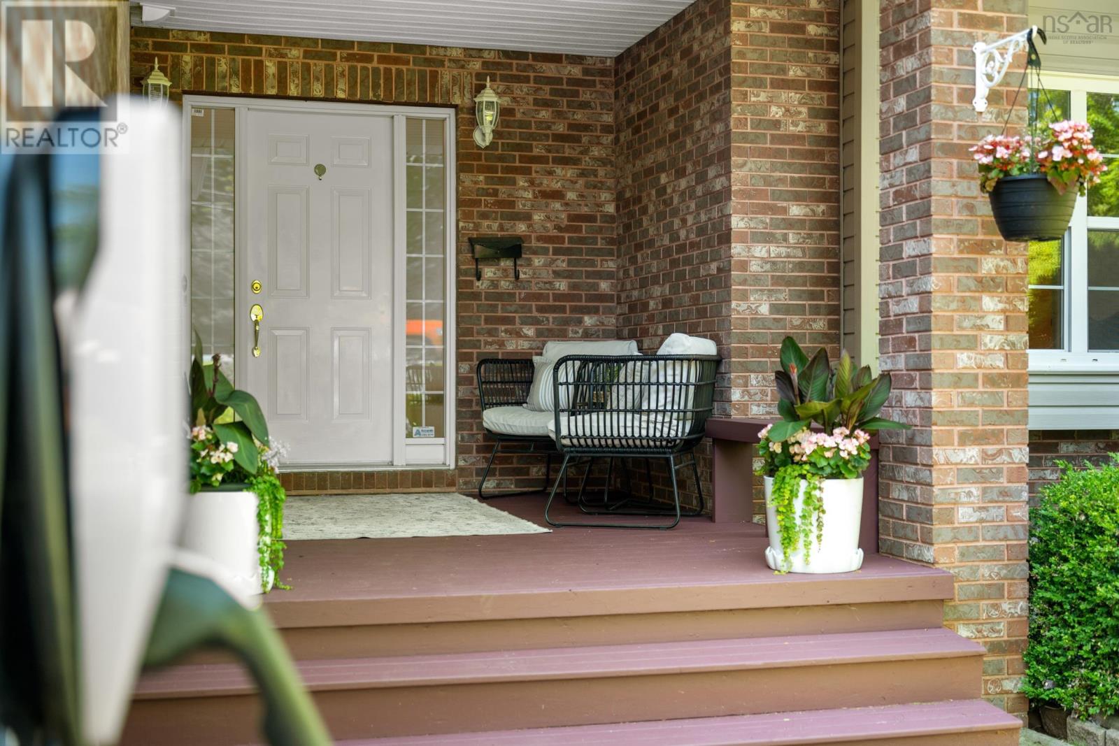 202 Glen Arbour Way Property Photo 4