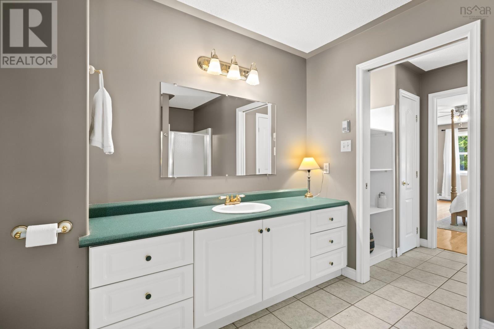202 Glen Arbour Way Property Photo 25