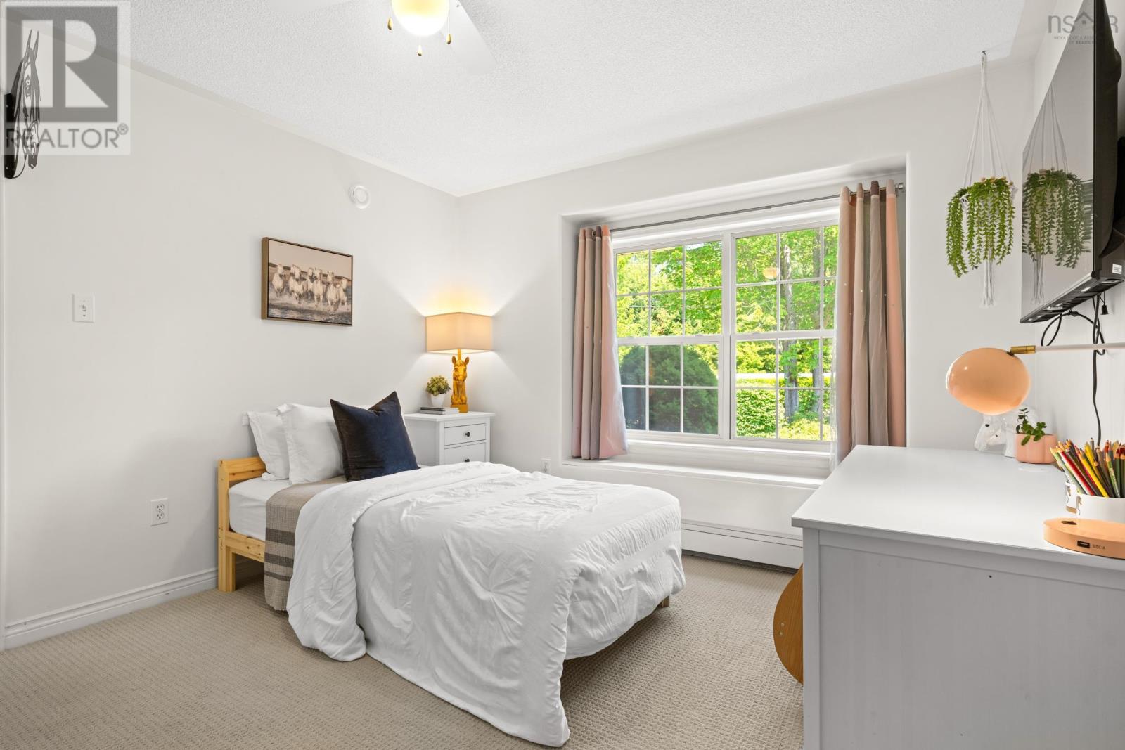 202 Glen Arbour Way Property Photo 29