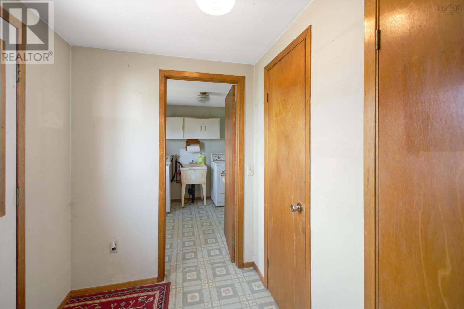 4704 Highway 1 Property Photo 4