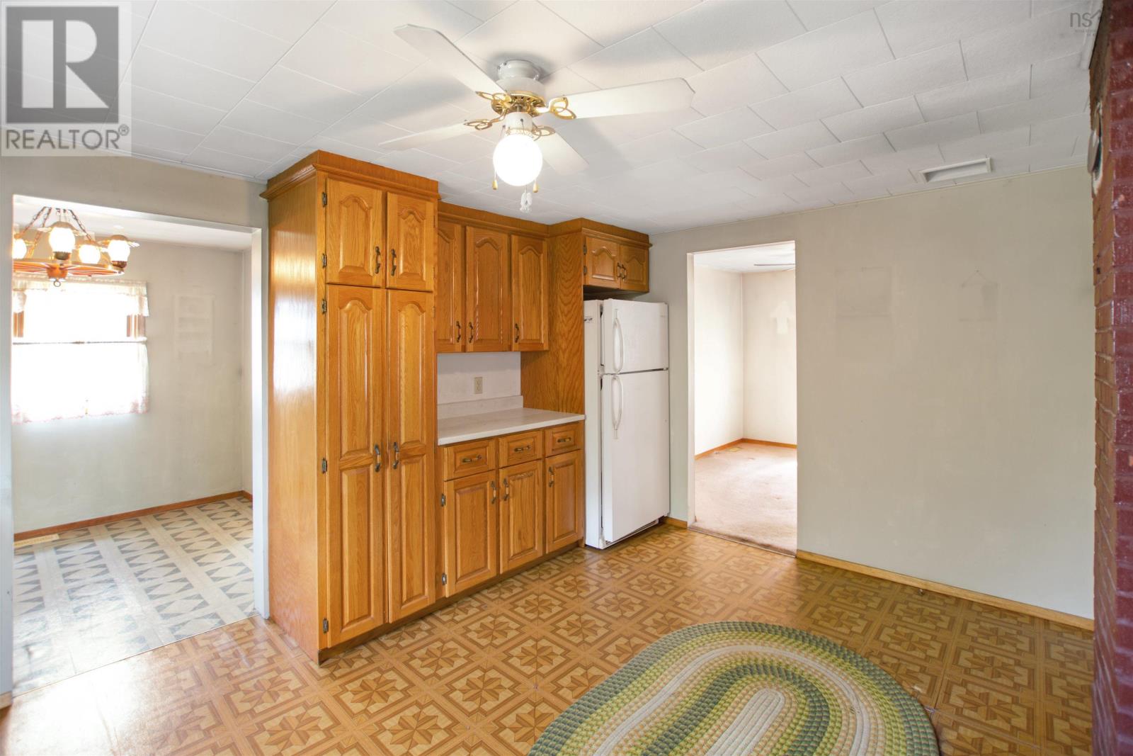 4704 Highway 1 Property Photo 9