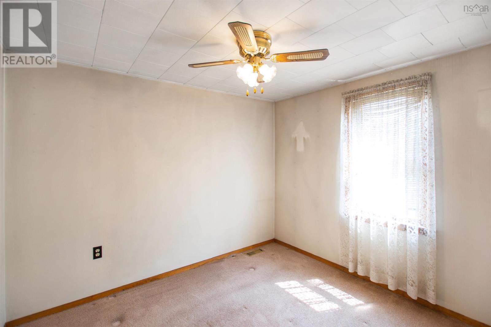 4704 Highway 1 Property Photo 12
