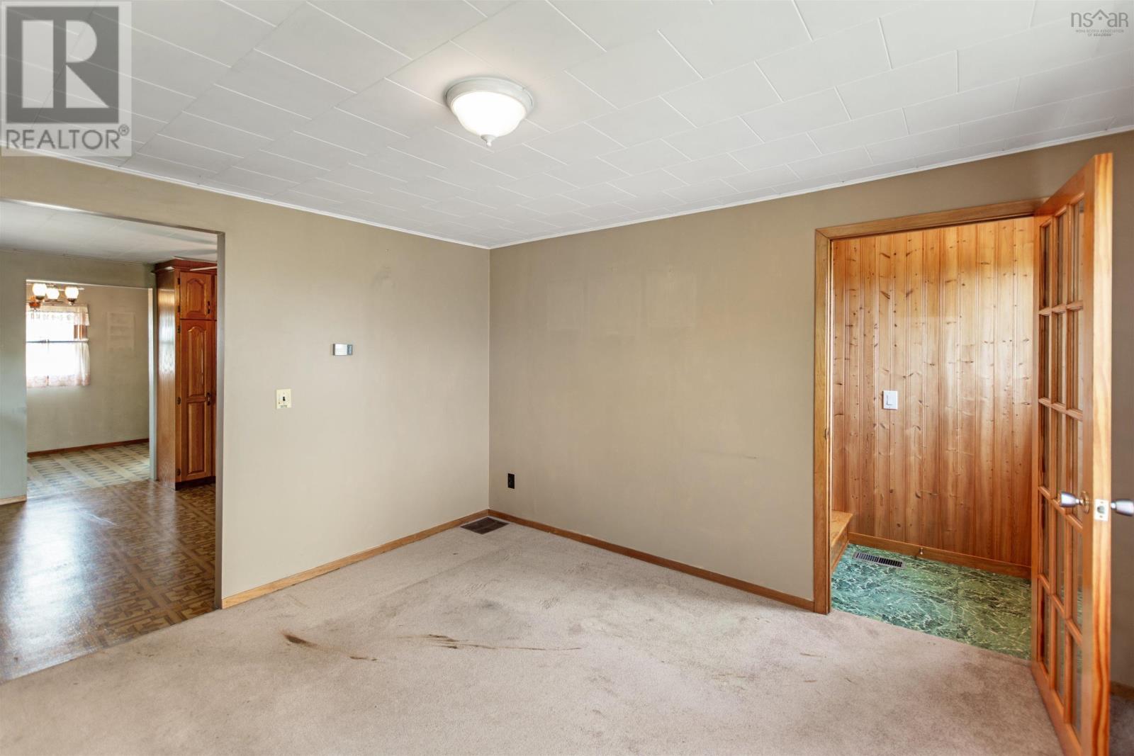 4704 Highway 1 Property Photo 17