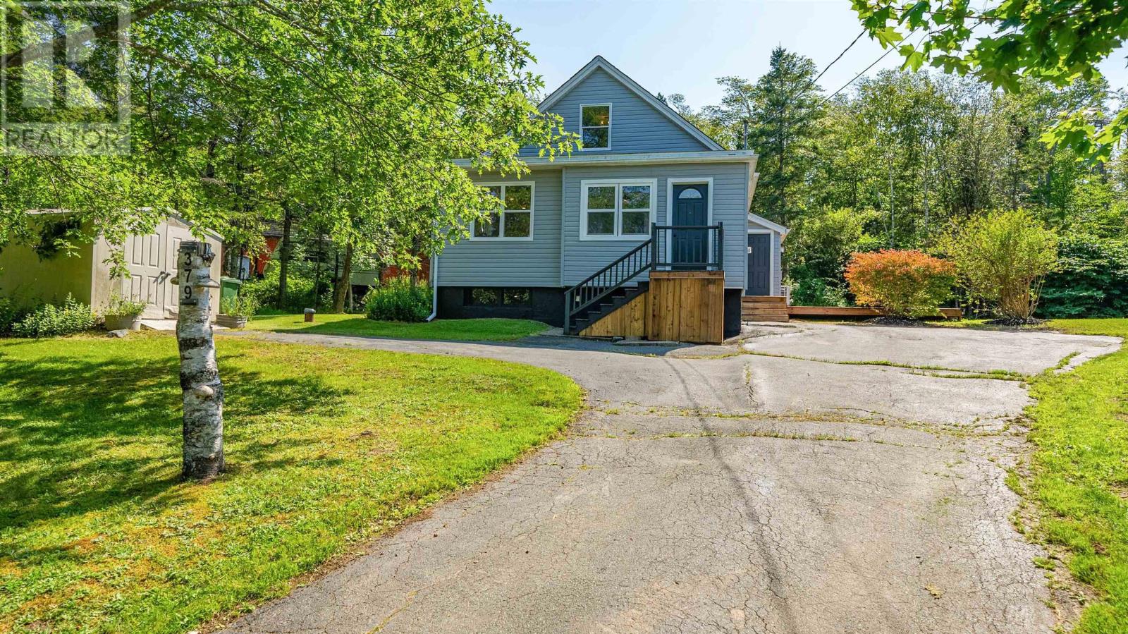379 Bissett Road Property Photo 16