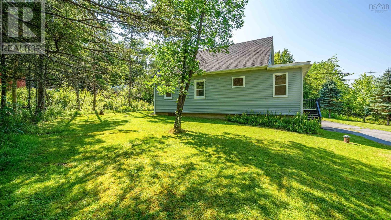 379 Bissett Road Property Photo 41