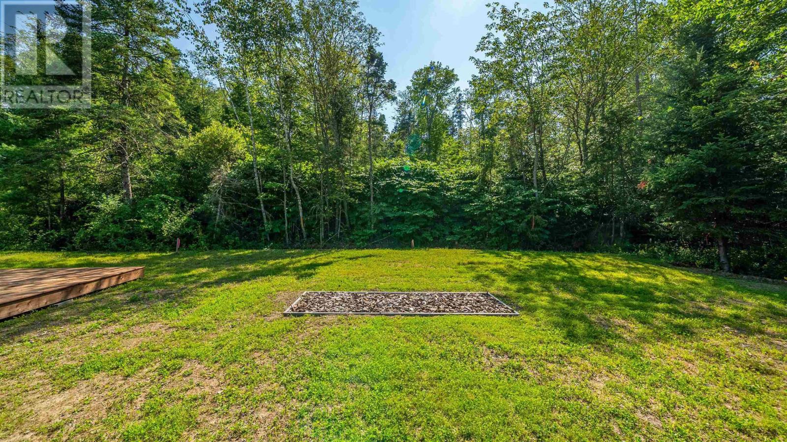 379 Bissett Road Property Photo 46