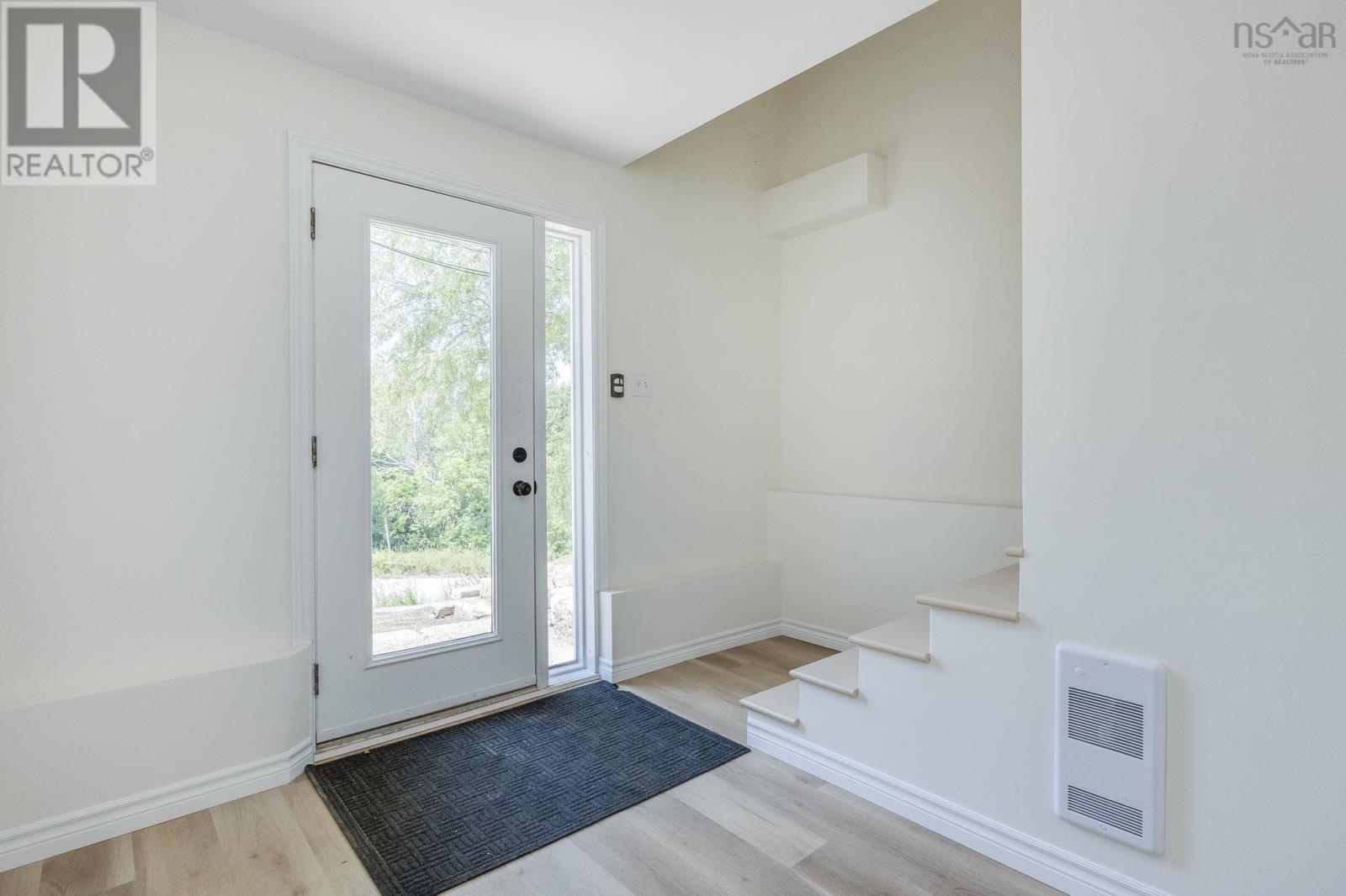 638 Port Lorne Road Property Photo 3