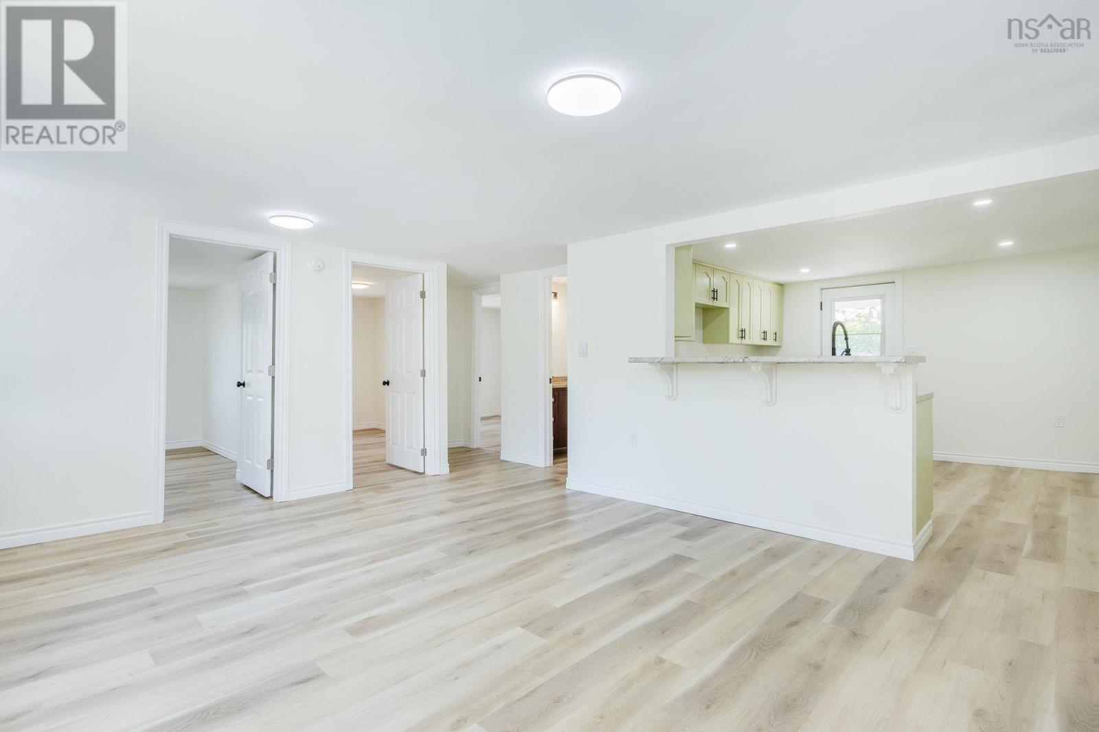 638 Port Lorne Road Property Photo 10